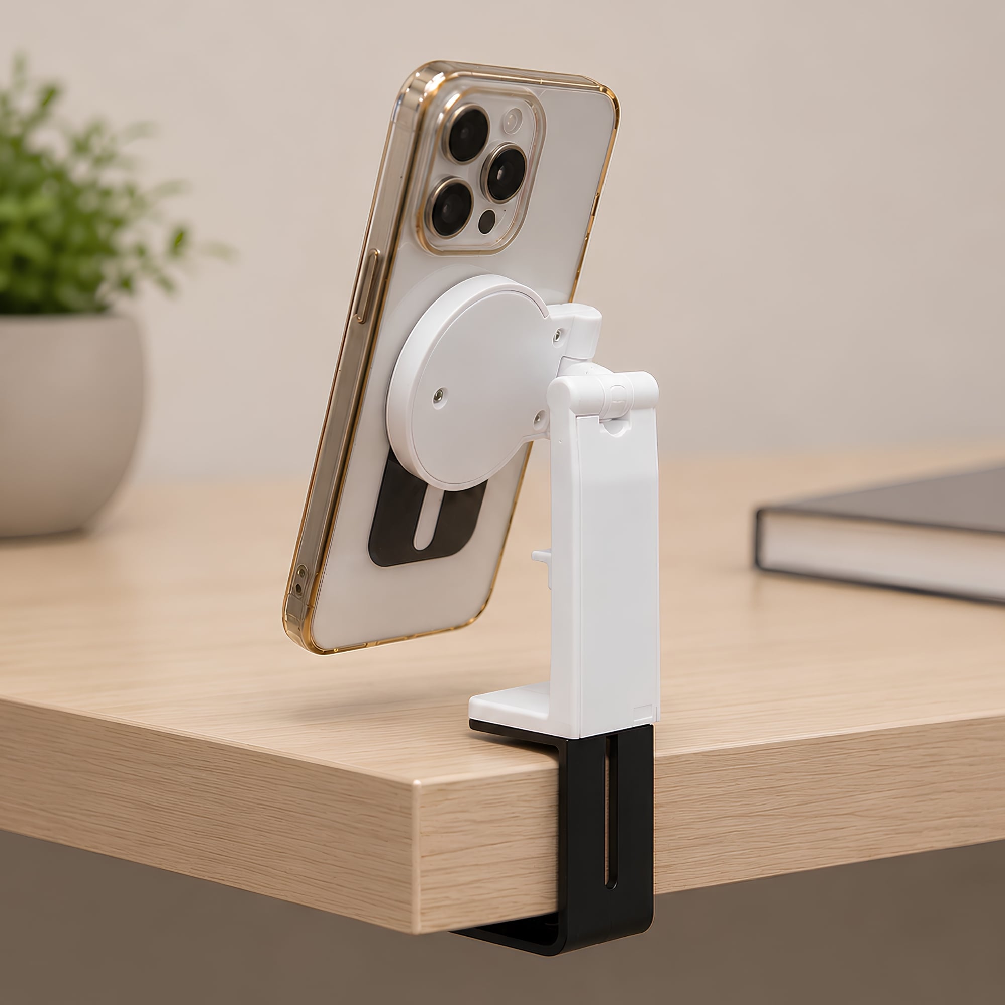 Traveler Mobile Phone Stand